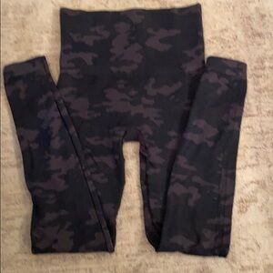 SPANX Camouflage High Waist leggings